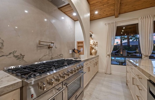 Rancho Santana House | TULUM-Inspired Luxury Retreat: Heated Salt Water Pool & Spa, Fire-pit, Cabanas, Pickle-ball Ct, Family Games. A Perfect relaxing getaway, family reunion & amazing Instagram-able moments.