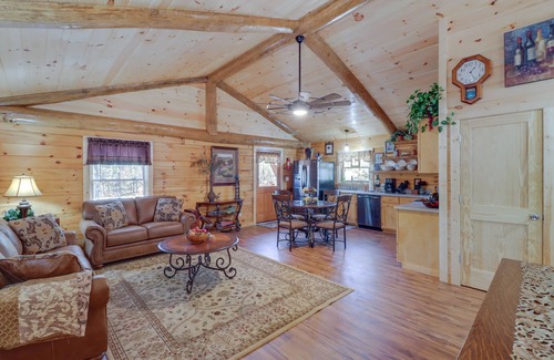 Tumbling Shoals Cabin | Tumbling Shoals Cabin Near Greers Ferry Lake!