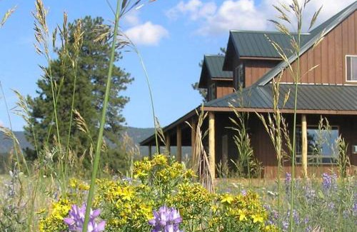 Okanogan County House | Tunk Valley Ranch House