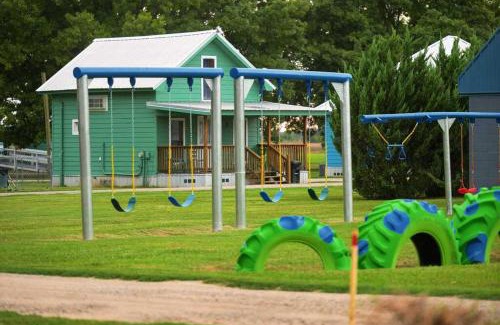 Lake Village House | Turn On Inn