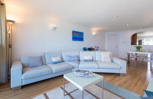 Carbis Bay Apartment | Turquarze