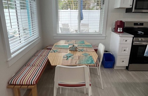 Anna Maria Cottage | Turtle Cottage - Anna Maria Island