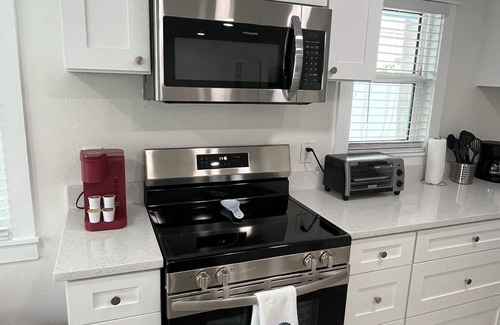 Anna Maria Cottage | Turtle Cottage - Anna Maria Island