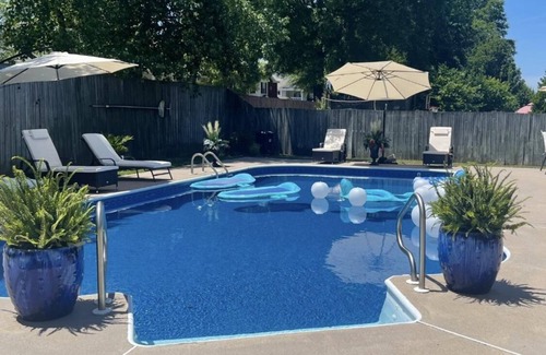 Tuscaloosa House | Tuscaloosa Gameday Home Away from Home! Rest, Relax, and Roll with the Tide!