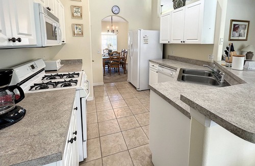 Tuscan Ridge House | Tuscan Paradise: Private Pool, Spa & Close to Disney!