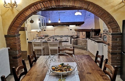San Miniato House | Tuscany Country House Villa Claudia, in the heart of Tuscany free Jacuzzi!