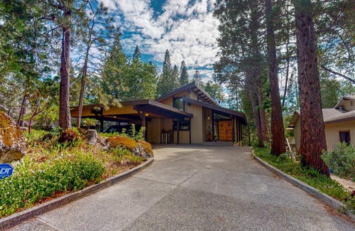 Bass Lake House | Twets Lakefront
