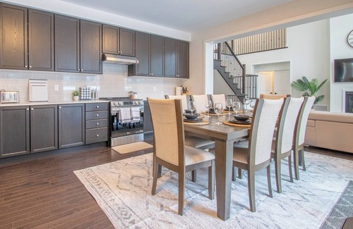 Dwight Cottage | Twilight Pines - Four Bedroom Cottage, Sleeps 8