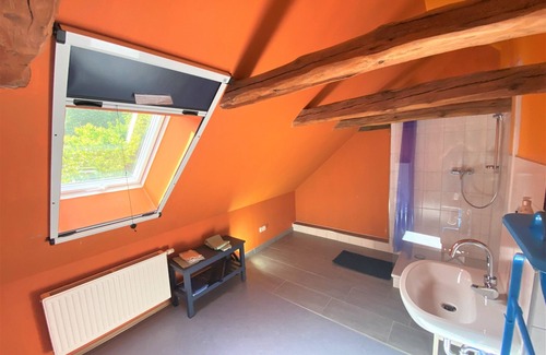 Amt Neuhaus Bed & Breakfast | Twin room-Basic-Private Bathroom-Woodland view-Zimmer 3