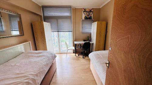Somers Town Bed & Breakfast | Twin Room in Central London