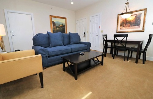 Lackey Resort | Two 3 bedroom units, Kings Crk Resort, WilliamsburgVA. 20 mins to Busch Gardens