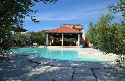 Povljana Apartment | Two bedroom apartment with terrace and sea view Povljana, Pag (A-244-b)