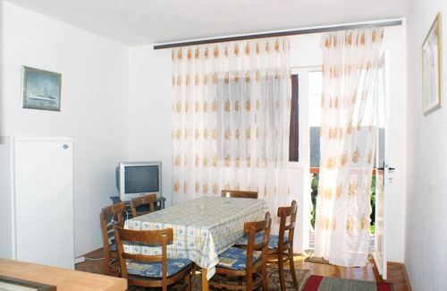 Vlasici Apartment | Two bedroom apartment with balcony and sea view Vlašići, Pag (A-4131-a)