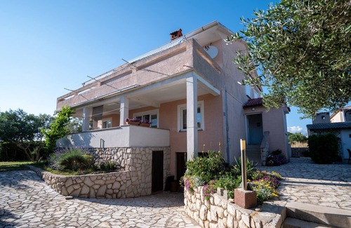 Povljana Apartment | Two bedroom apartment with terrace and sea view Povljana, Pag (A-6298-a)