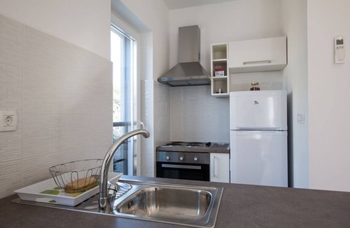 Verunic Apartment | Two bedroom apartment with terrace Verunić, Dugi otok (A-14286-a)