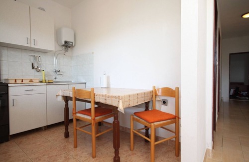 Luka Apartment | Two bedroom apartment near beach Luka, Dugi otok (A-8151-c)