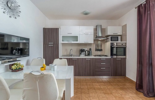 Porec Apartment | Two-Bedroom Apartment Rakovac V with Terrace