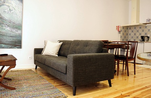 Setubal Apartment | Two-bedroom apartment with air conditioning in the center of Setúbal