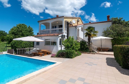 Cancini Apartment | Two bedroom apartment with terrace Cancini, Poreč (A-24335-c)