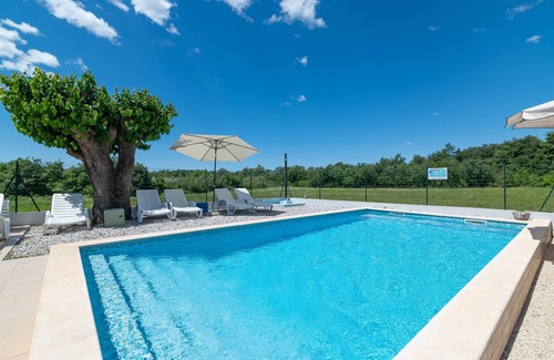 Cancini Apartment | Two bedroom apartment with terrace Cancini, Poreč (A-24335-c)