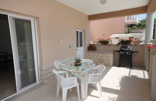 Duga Luka Apartment | Two bedroom apartment with terrace Duga Luka (Prtlog), Labin (A-5528-c)