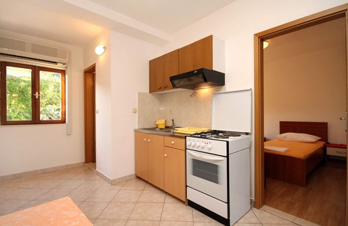 Slano Apartment | Two bedroom apartment with terrace and sea view Slano, Dubrovnik (A-2682-a)