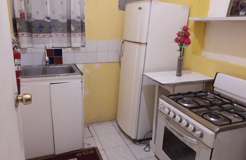 Gall Hill House | TWO BEDROOM APT SLEEP 5to6 GUEST WOW HOT TUB Outdoor