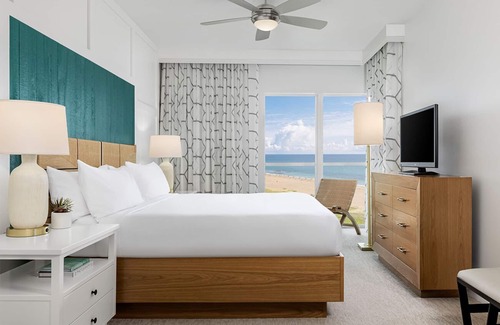Singer Island Hotel | Two bedroom at Marriott's Oceana Palms. Gorgeous Oceanfront resort. Book now!