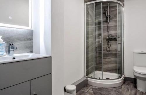 Yeadon Apartment | Two Bedroom Flat by Brookland Stays Serviced Accommodation Short Lets Leeds with Free WiFi
