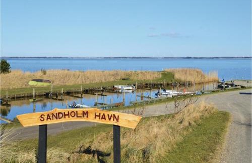 Fjand Badeby House | Two-Bedroom Holiday Home In Ulfborg