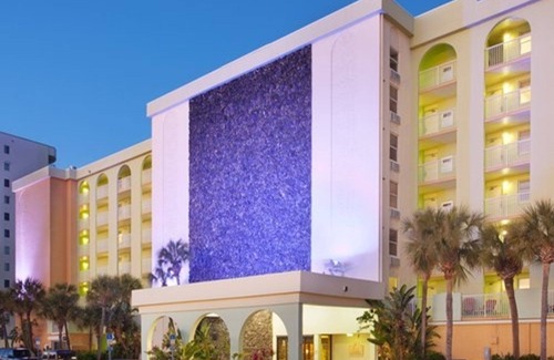 Daytona Beach Shores Resort | Two Bedroom Ocean Front Condo, Daytona Beach 3720516