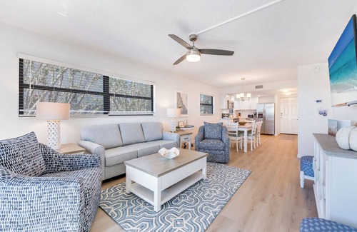 Sanibel Condo | Two-bedroom on ground floor that includes golf privileges!