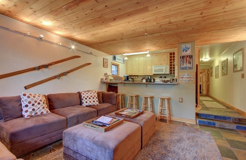 Alyeska Condo | Two Bedroom Ski-in-Ski-out Condo at the base of Alyeska Ski Resort