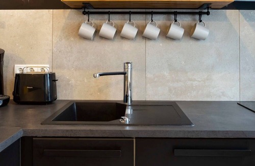 Friedrichshain Apartment | Two BR and Two BTH plus Self Checkin plus Street Parking