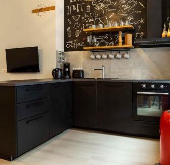 Friedrichshain Apartment | Two BR and Two BTH plus Self Checkin plus Street Parking