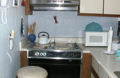 North Carolina Coast Condo | Two Decks; Ocean and Pool Views from Third Floor; Walk to Pier