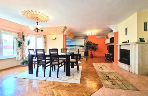 Burgas Center Apartment | Two-Floor Sunny Apartment in City Centre