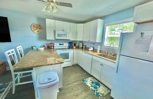 Shoreline Park House | Two homes in beautiful Bay St. Louis with swimming pools and private boat launch