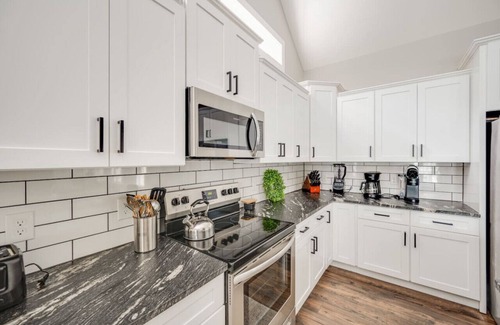 Smith Mountain Lake House | TWO Lakefront Homes on SML | Family-Friendly