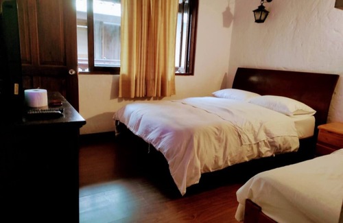 Old Town Bed & Breakfast | Two-level mezzanine room