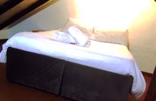 Old Town Bed & Breakfast | Two-level mezzanine room