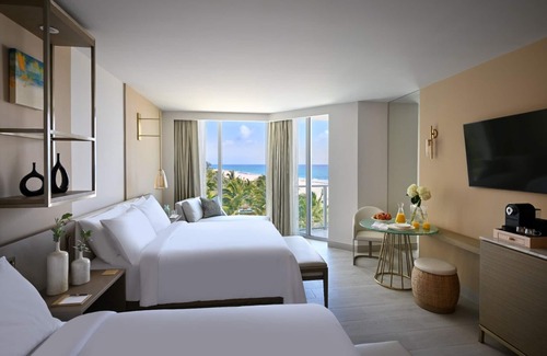 Singer Island Hotel | Two Oceanview Room | Perfect Getaway for Family Beach Escape