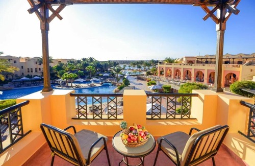 El Quseir Hotel | Two Poolside Moroccan Style Rooms with Balcony – Perfect for Diving Trips