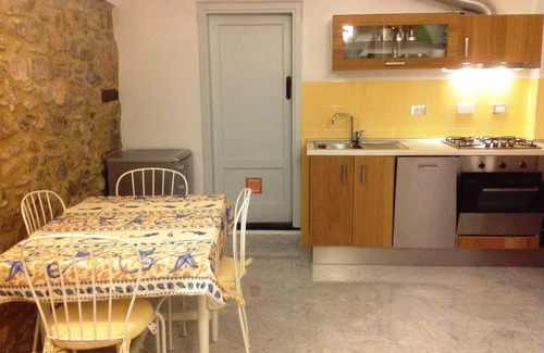 San Lorenzo al Mare Apartment | Two-room apartment 10 meters from the sea