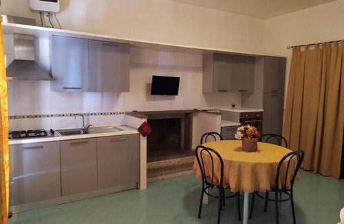 Anzio Apartment | Two-room apartment, large terrace, sea front (Camellia)