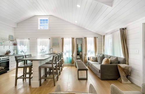 Siasconset House | Two 'Sconset Cottages, with Expansive Grounds & Gathering Space