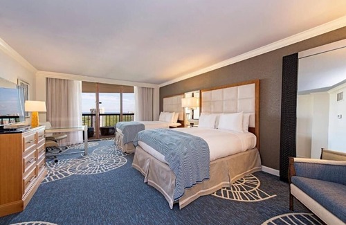 Pelican Bay Resort | Two Spacious Rooms w/Relaxing Gulf Views | Private Beach Access | Pets Allowed