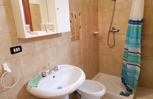 Zaccanopoli House | TWO STEPS FROM THE PEARL, HOUSE VANZA