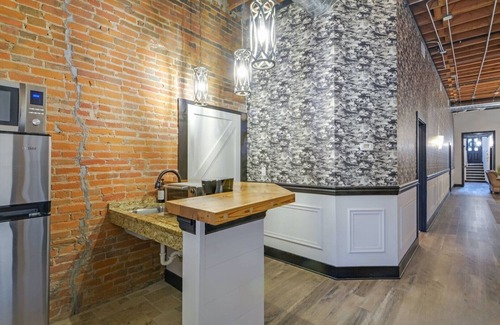 Galena Condo | Two Story Suite Overlooking Historic Main Street Galena, IL. Sleeps 16!