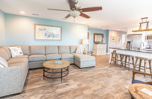 Surf Side Shores House | Two weeks open at end of October - Rates Discounted Already⛱️🏝️☀️🐬
